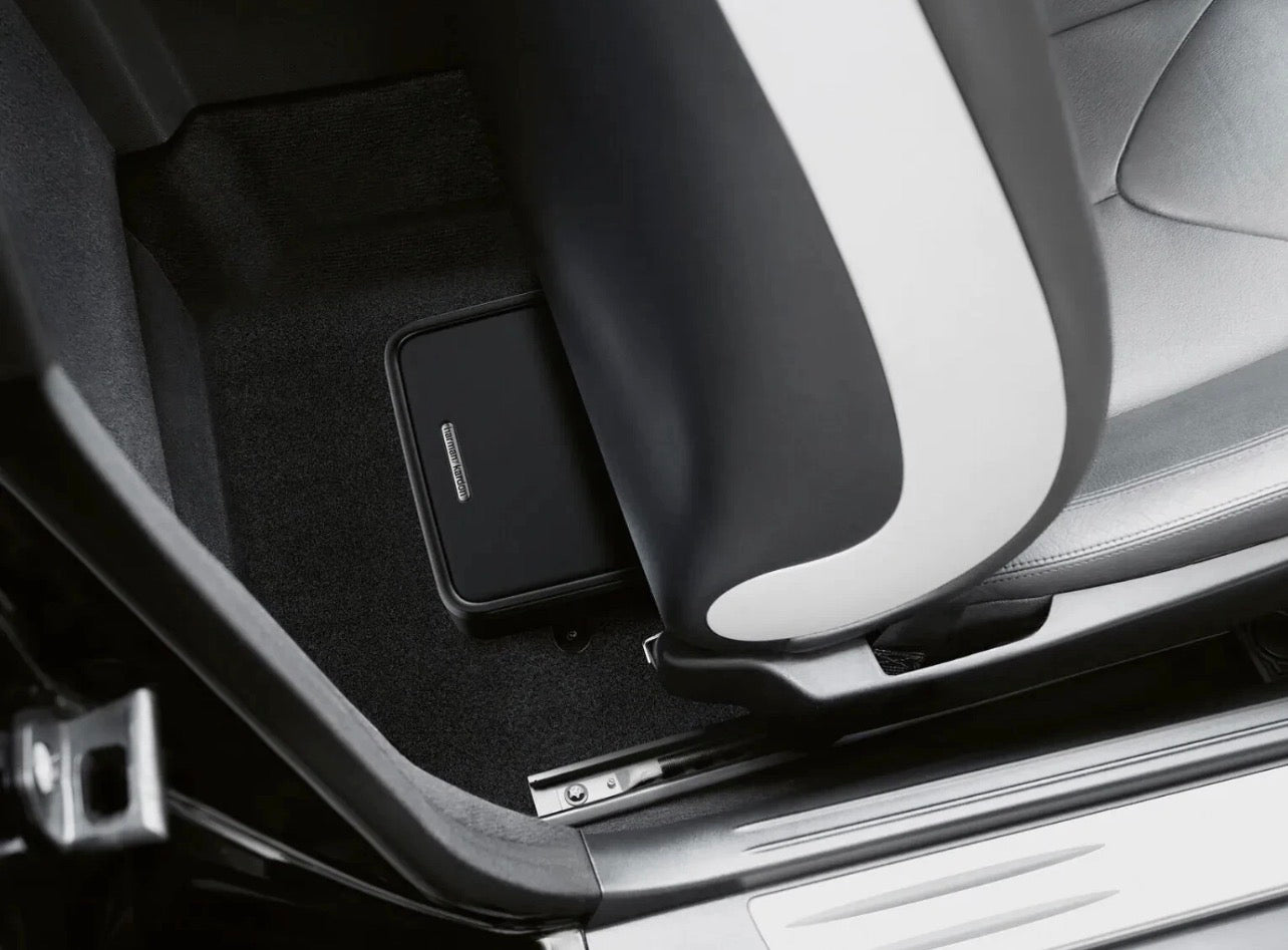 Harman Kardon FEEL 700 Underseat Subwoofer – Compact Car Bass Upgrade